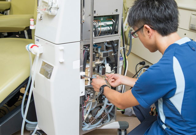 臨床工学技士が安全なME機器を提2